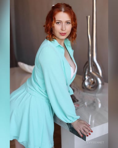 EvieBennet photo