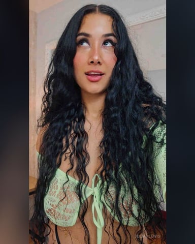 JuliahLewis Foto