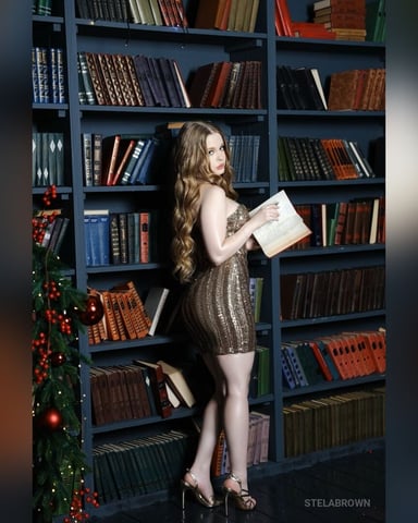 StelaBrown photo