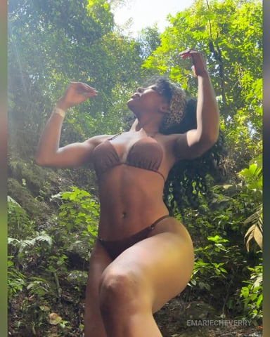 EmariEcheverry Foto