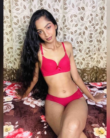 ZaraElina photo