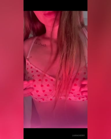 LauraCherry photo
