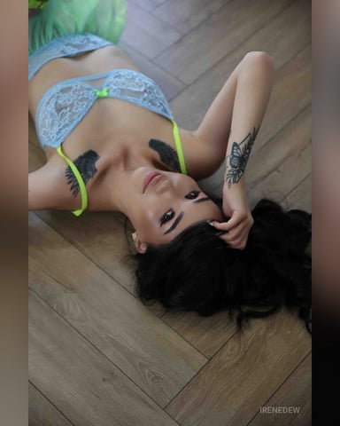 IreneDew foto