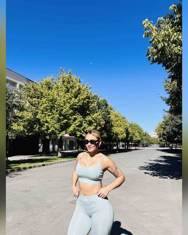SofiaHofmann photo