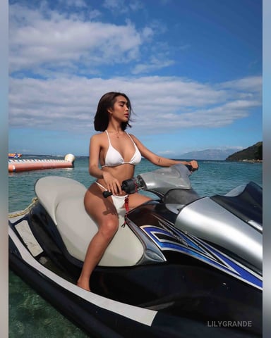 LilyGrande photo