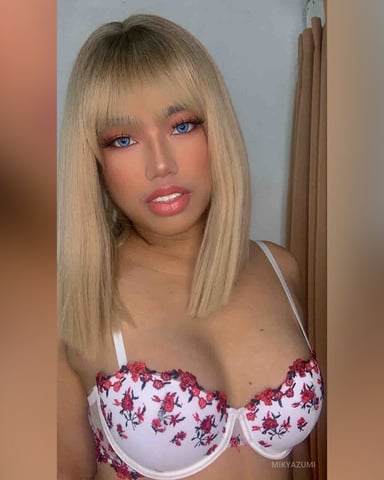 MikyAzumi foto