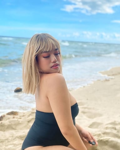 MikyAzumi foto