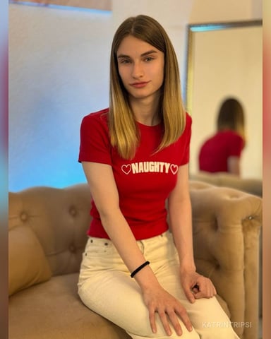 KatrinTripsi photo