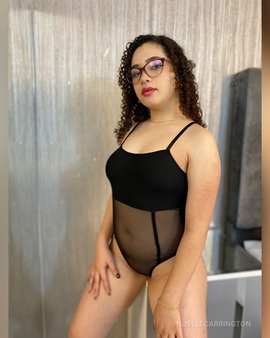 NoelleCarrington foto