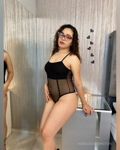 NoelleCarrington foto