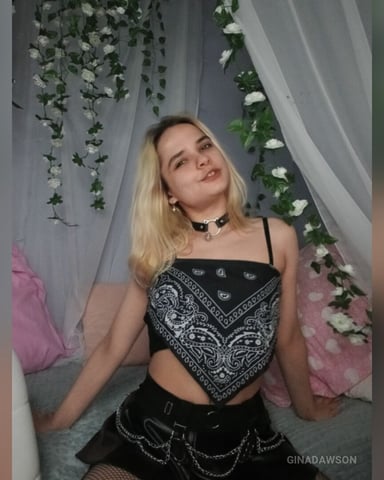 GinaDawson photo