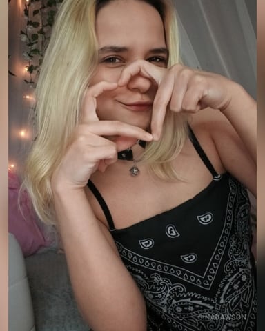 GinaDawson photo