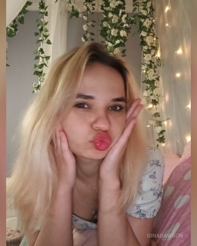 GinaDawson photo