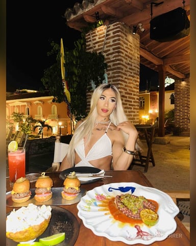 AlessandraFerrer photo