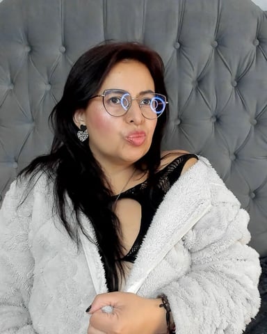 IbannaBely Foto