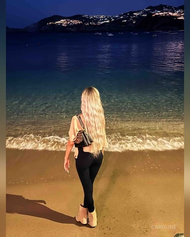 Caroline photo