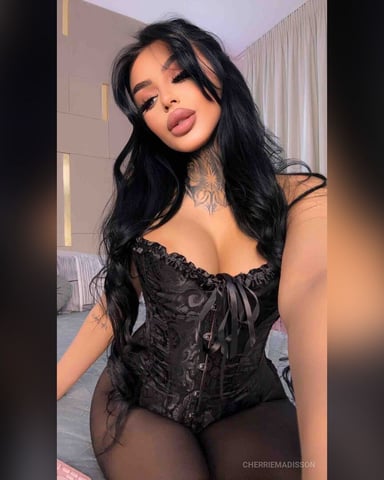 CherrieMadisson photo