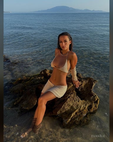 EvaVale foto