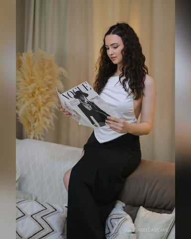 IsabellaVeyne photo 3