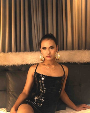 EmellieCampbell photo