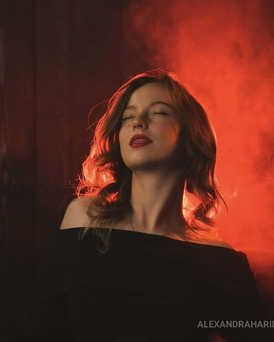 AlexandraHariis foto