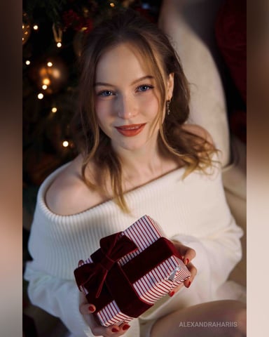 AlexandraHariis foto