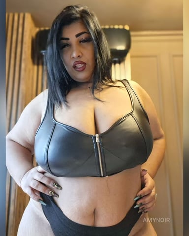 AmyNoir Foto