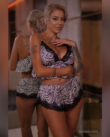 NaomiBlakee foto