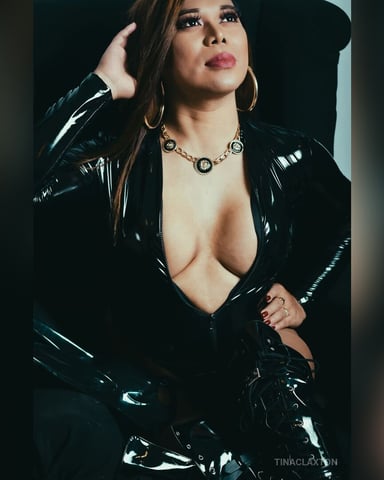 TinaClaxton foto