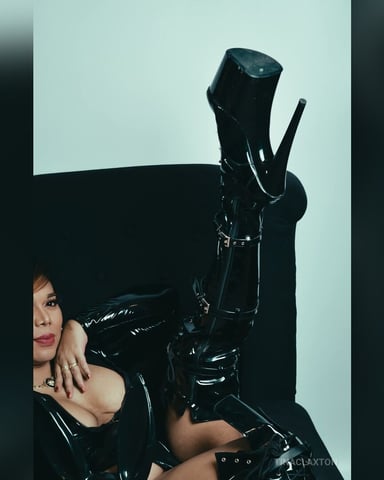TinaClaxton foto