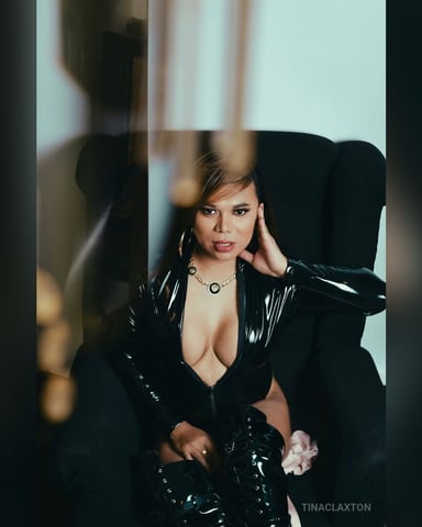 TinaClaxton foto