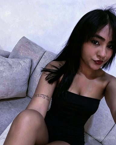 EbonyBloson photo