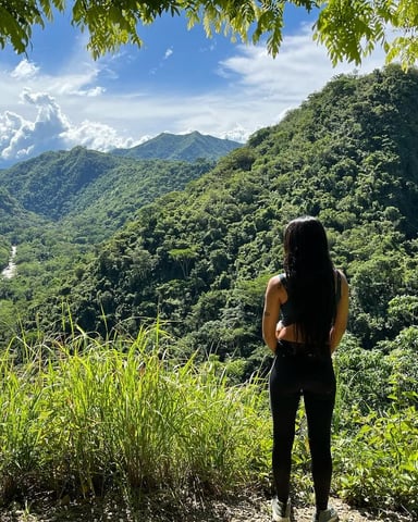 DaniaShada foto