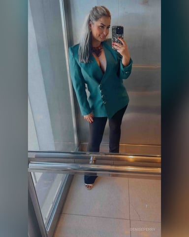 DenisePerry foto