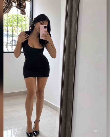 RosieRous foto