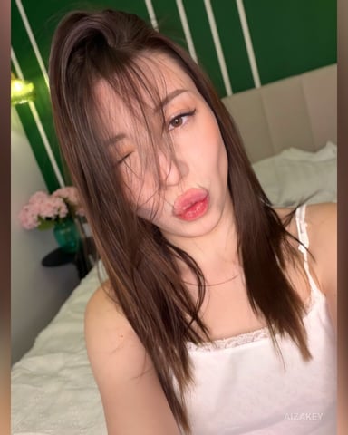 AizaKey Foto