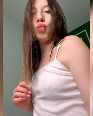 AizaKey Foto