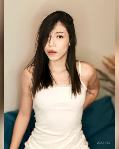 AizaKey Foto