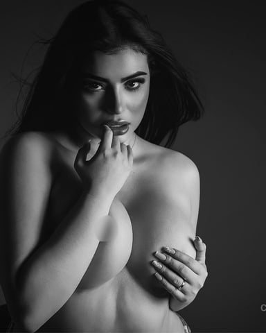 CelestMontenegro foto