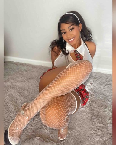 TianaFayee foto