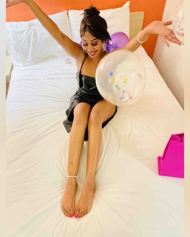 TianaFayee foto
