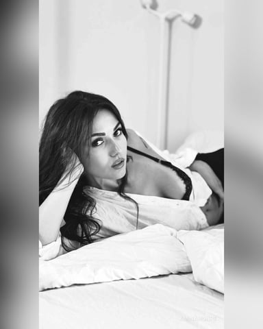 AminaMonre photo