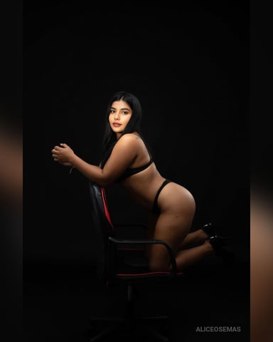 AliceOsemas foto