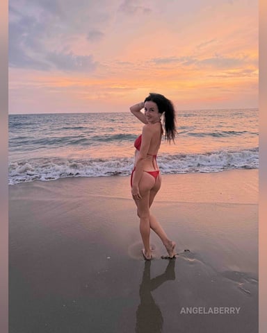 AngelaBerry photo
