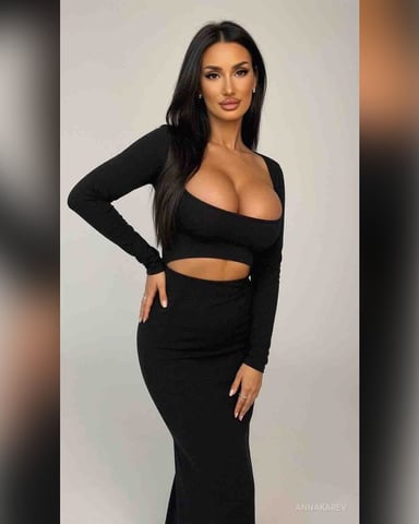 AnnaKarev photo