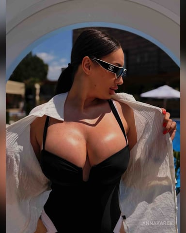 AnnaKarev photo