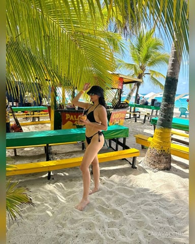 SaraVacchi photo