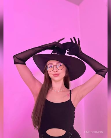 EmilySimon photo