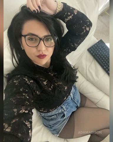 AdaMadison photo 9