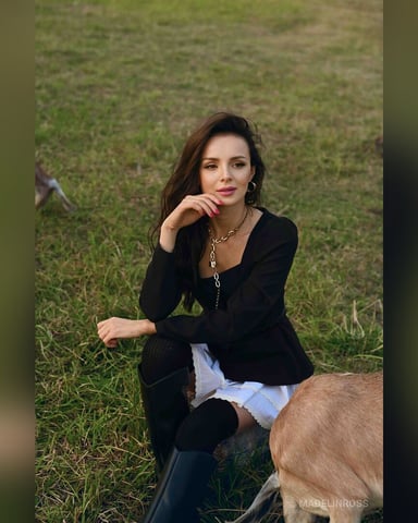 MadelinRoss foto